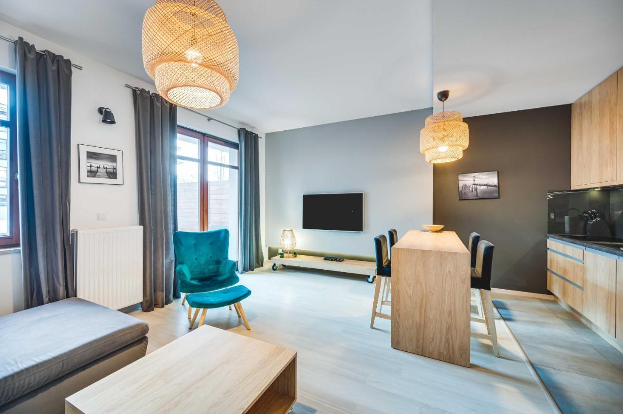 Căn hộ Greenwood With Terrace - Neptun Park By Oneapartments Gdansk