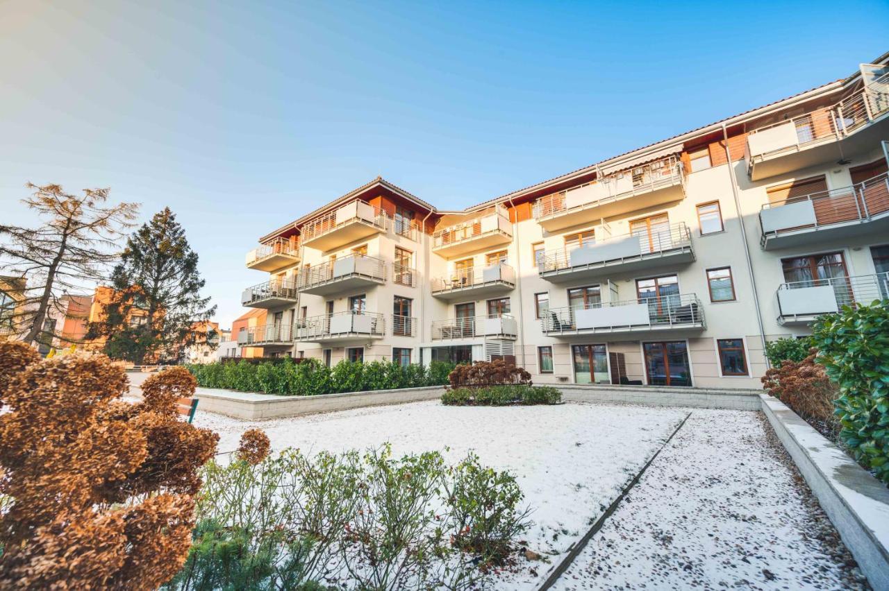 Căn hộ Greenwood With Terrace - Neptun Park By Oneapartments Gdansk