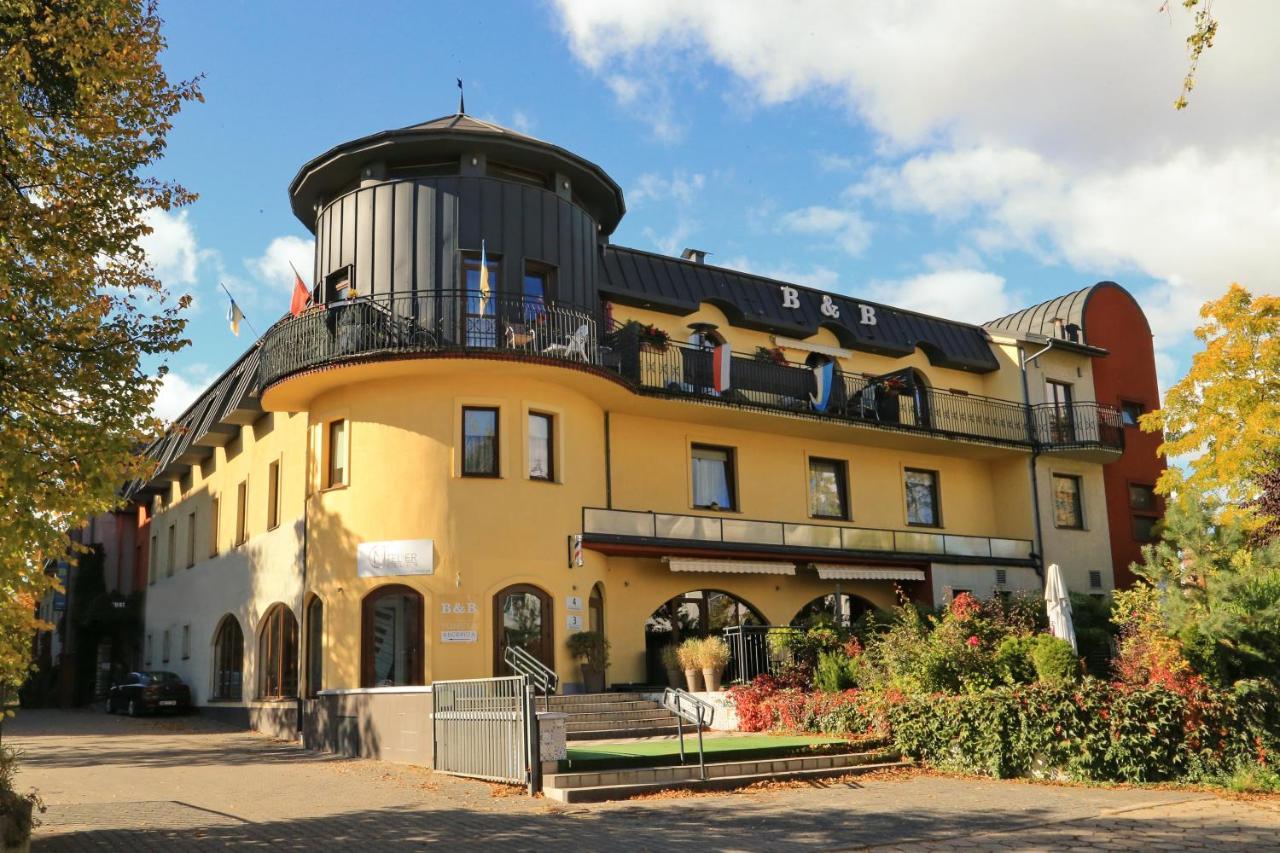 Bed & Breakfast Tomula