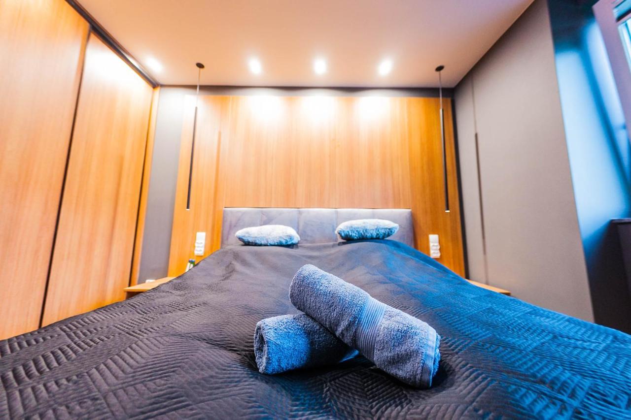 Lägenhet Euro Riverside Luxury 2 Gdańsk