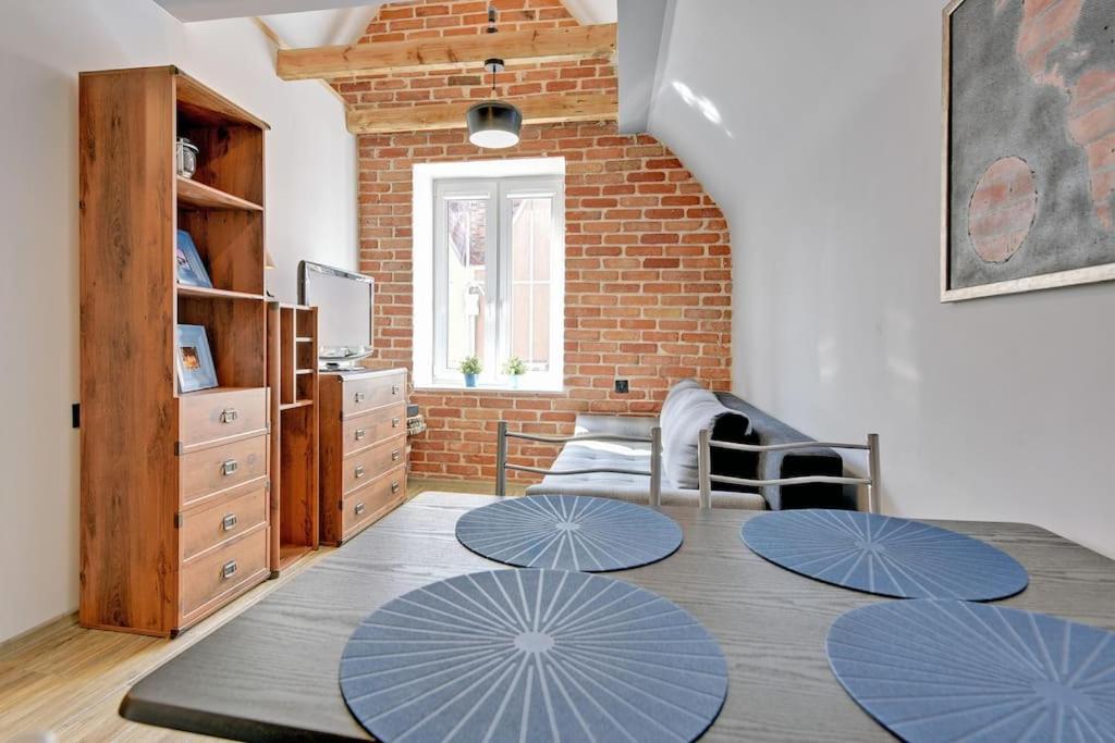 Apartment Hello Sw Ducha Loft For 4 Guests *