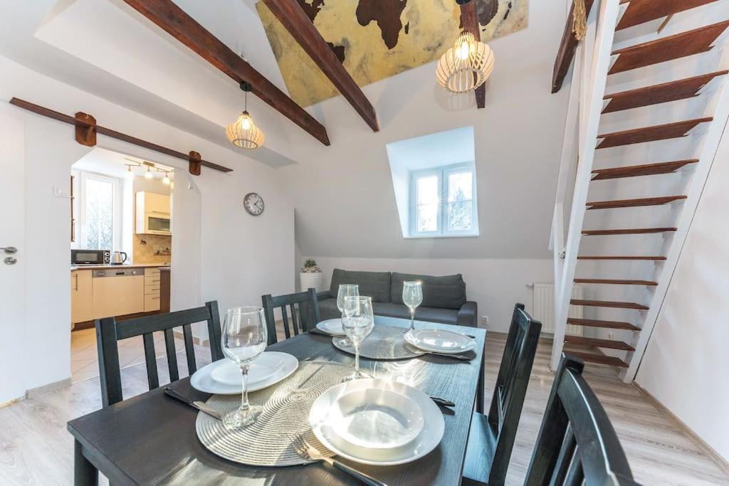 Hello Sw Ducha Loft For 6 Guests * Danzig
