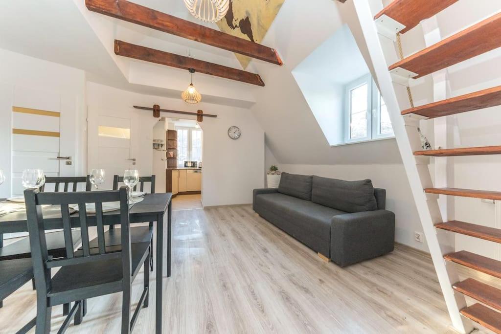 Apartment Hello Sw Ducha Loft For 6 Guests