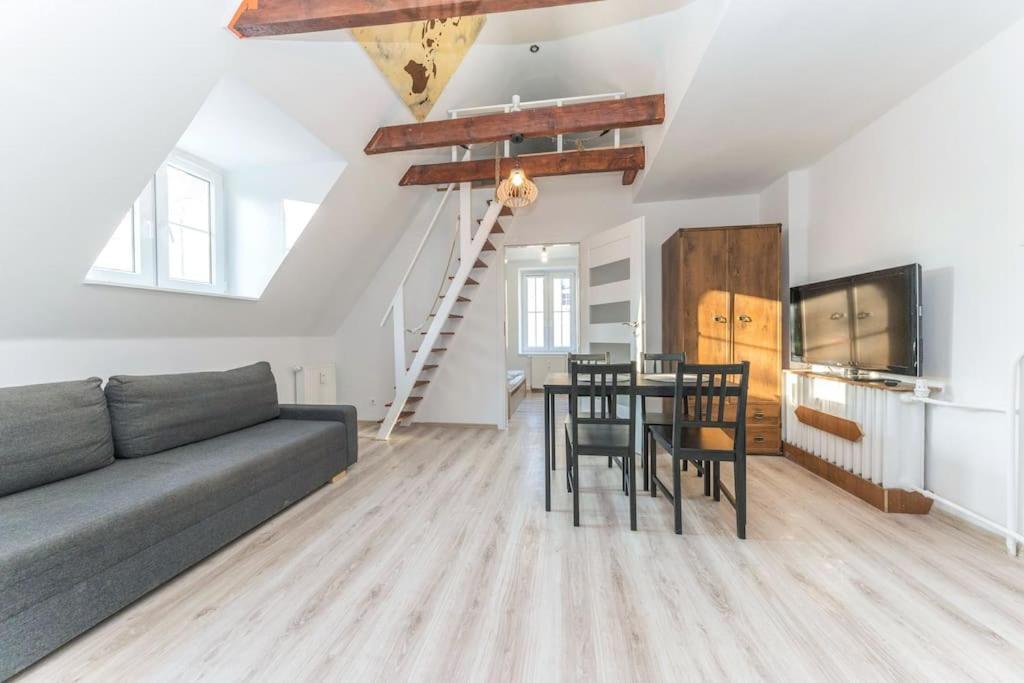 Apartment Hello Sw Ducha Loft For 6 Guests Danzig