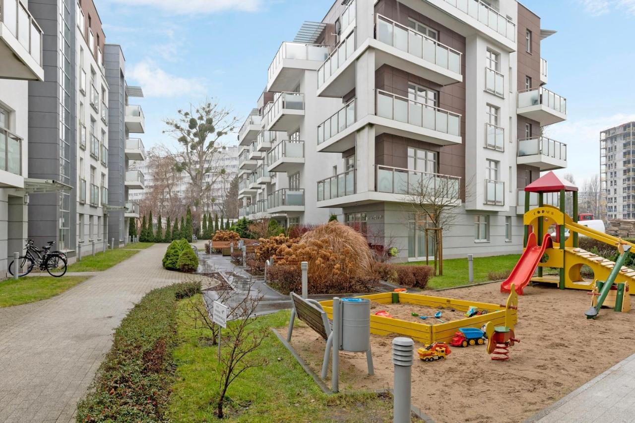 Apartment Marina Seaside & Free Parking By Downtown Gdansk