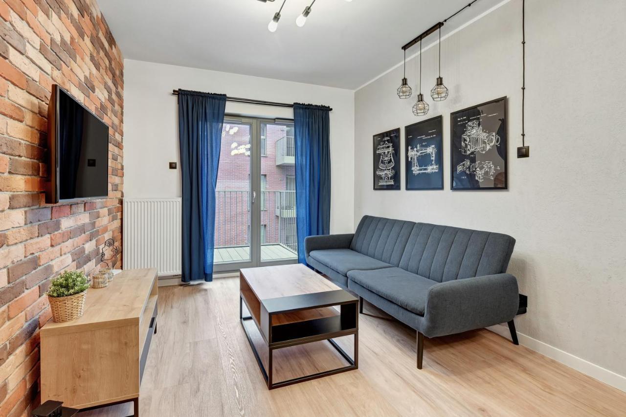 Grano - Pool, Sauna, & Parking By Downtown Apartment Gdansk