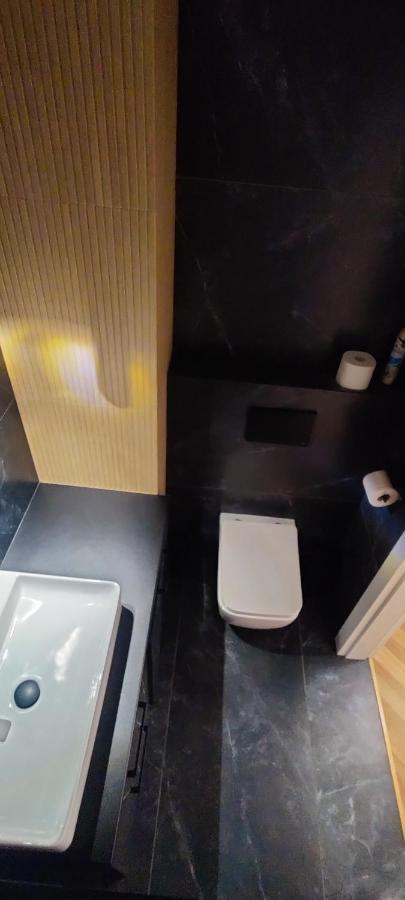 Liczi Apartment
