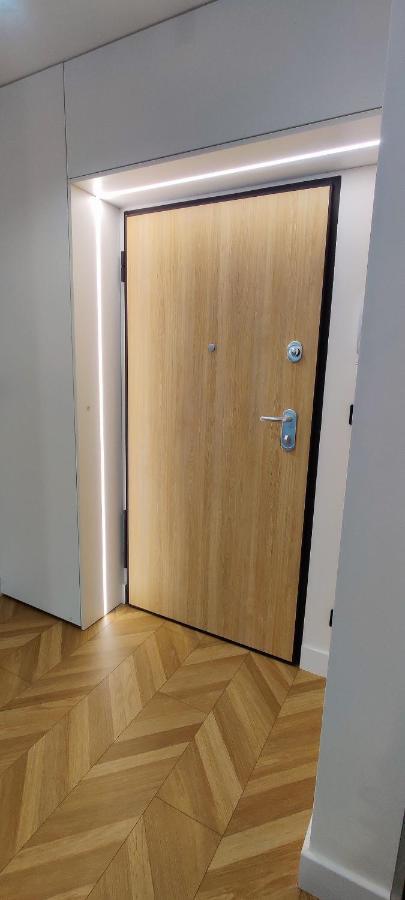 Liczi Apartment *