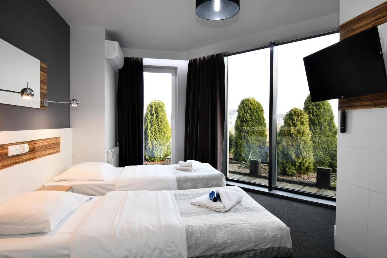 Sleepinn Airport 3*