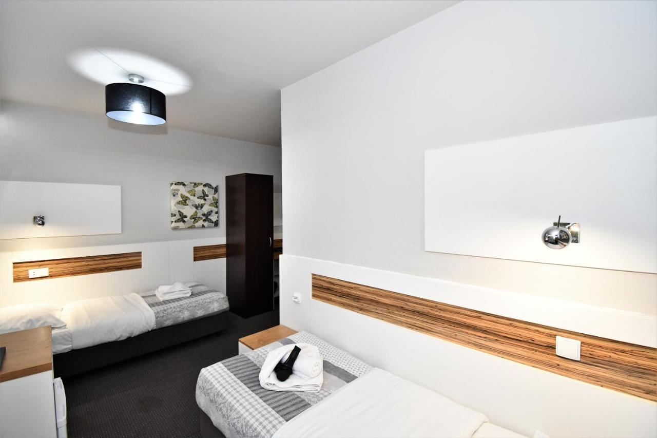 Sleepinn Airport Bed & Breakfast Gdansk