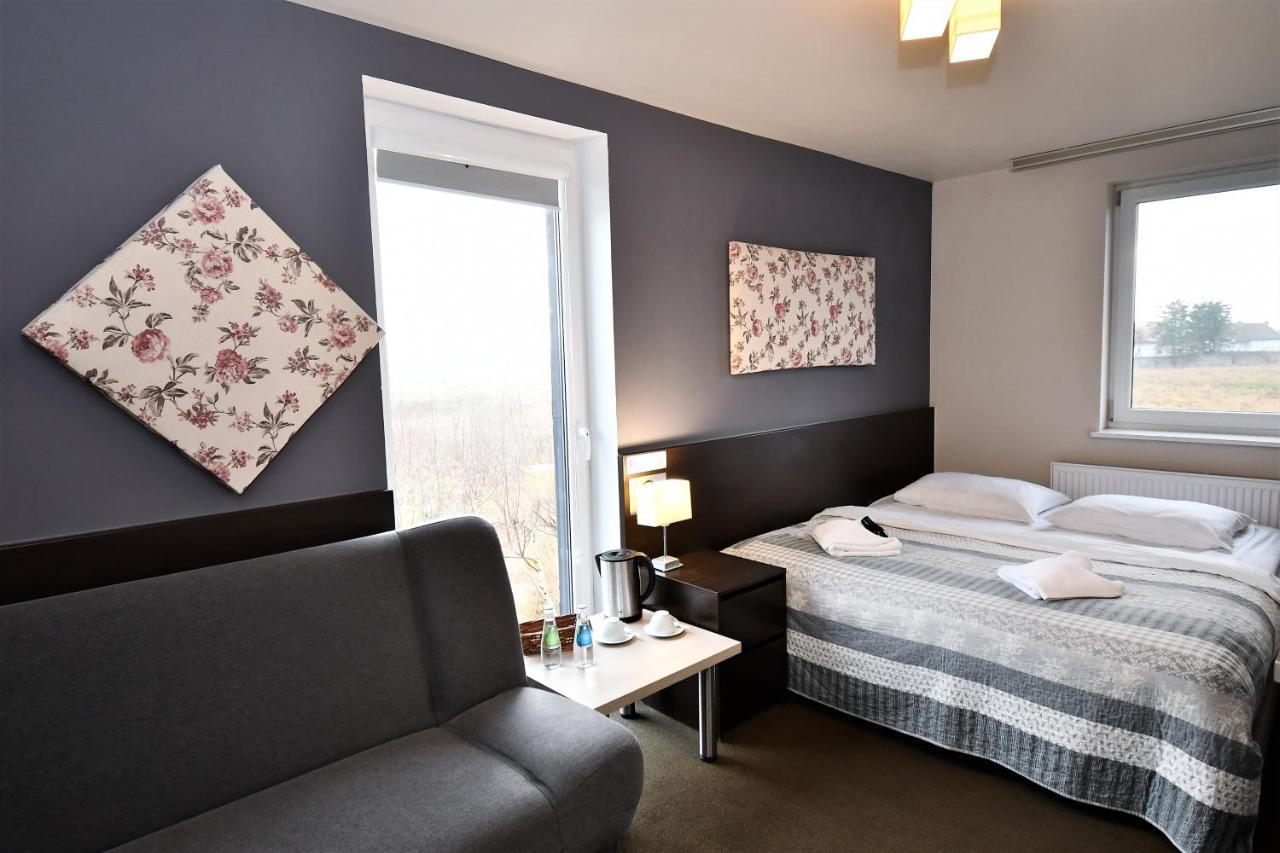 Sleepinn Airport Bed & Breakfast 3*