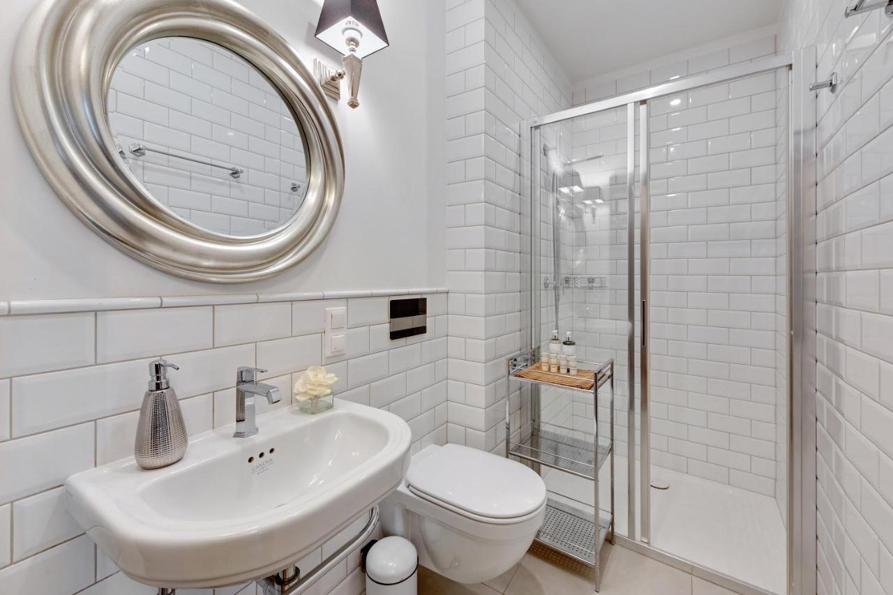 Downtown Old Town Chlebnicka Street Apartment