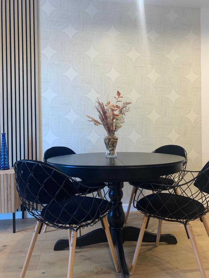 Lägenhet Apartament Obok Starowki - Nowka Sztuka!