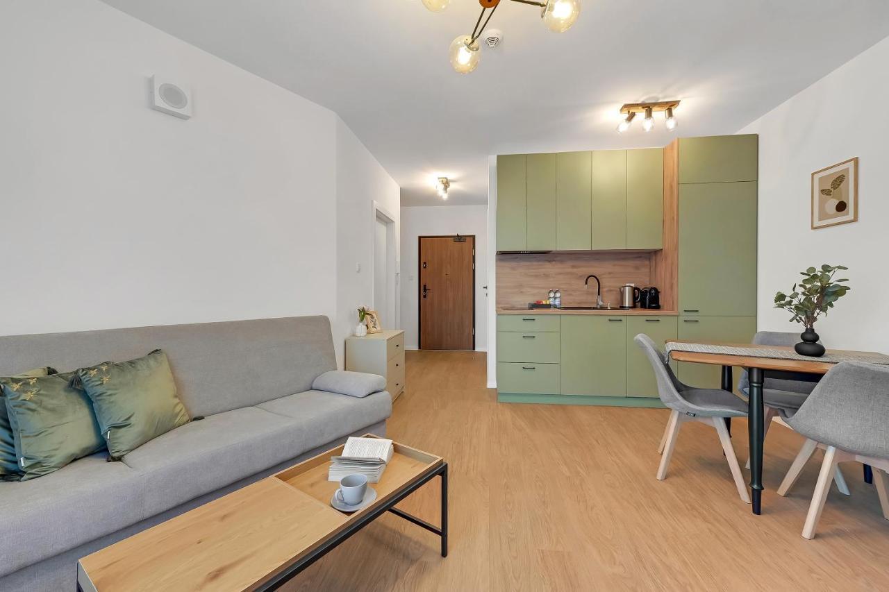 Slaska 12 Living By Downtown *