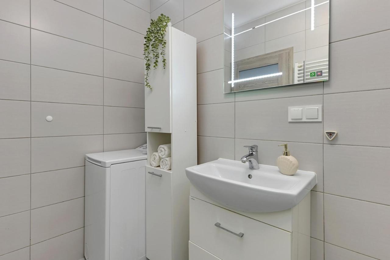 Apartment Downtown Sadova Center & Parking
