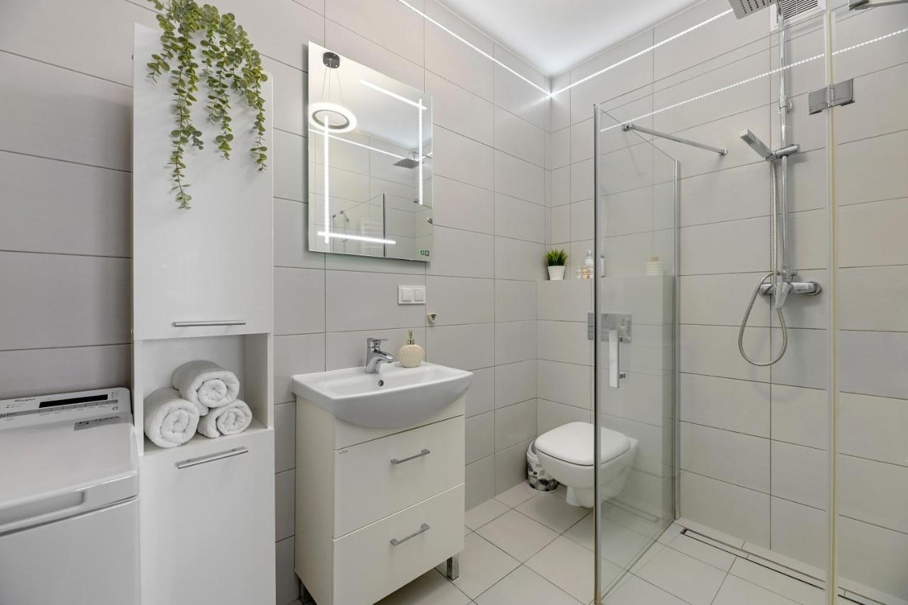 Apartment Downtown Sadova Center & Parking