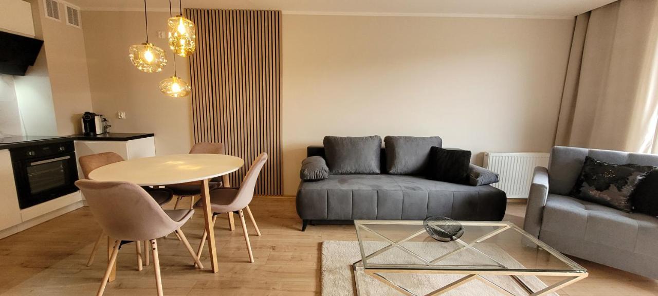 Sloneczny Z Ogrodkiem Apartament *