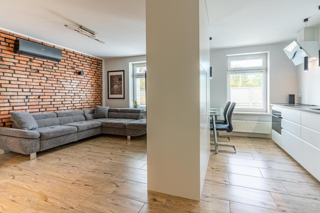 Apartment Junacka *