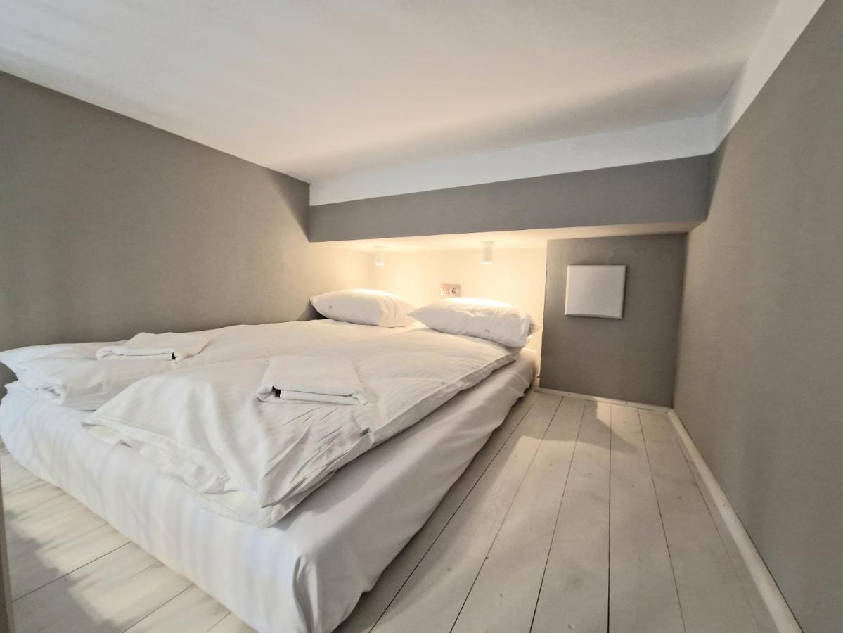 Live & Travel Waterlane Vintage Apartment