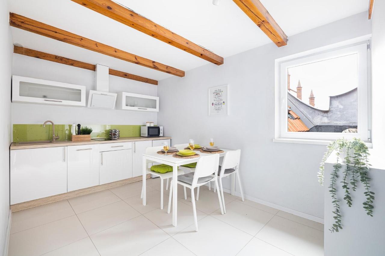 Artus Apartment *