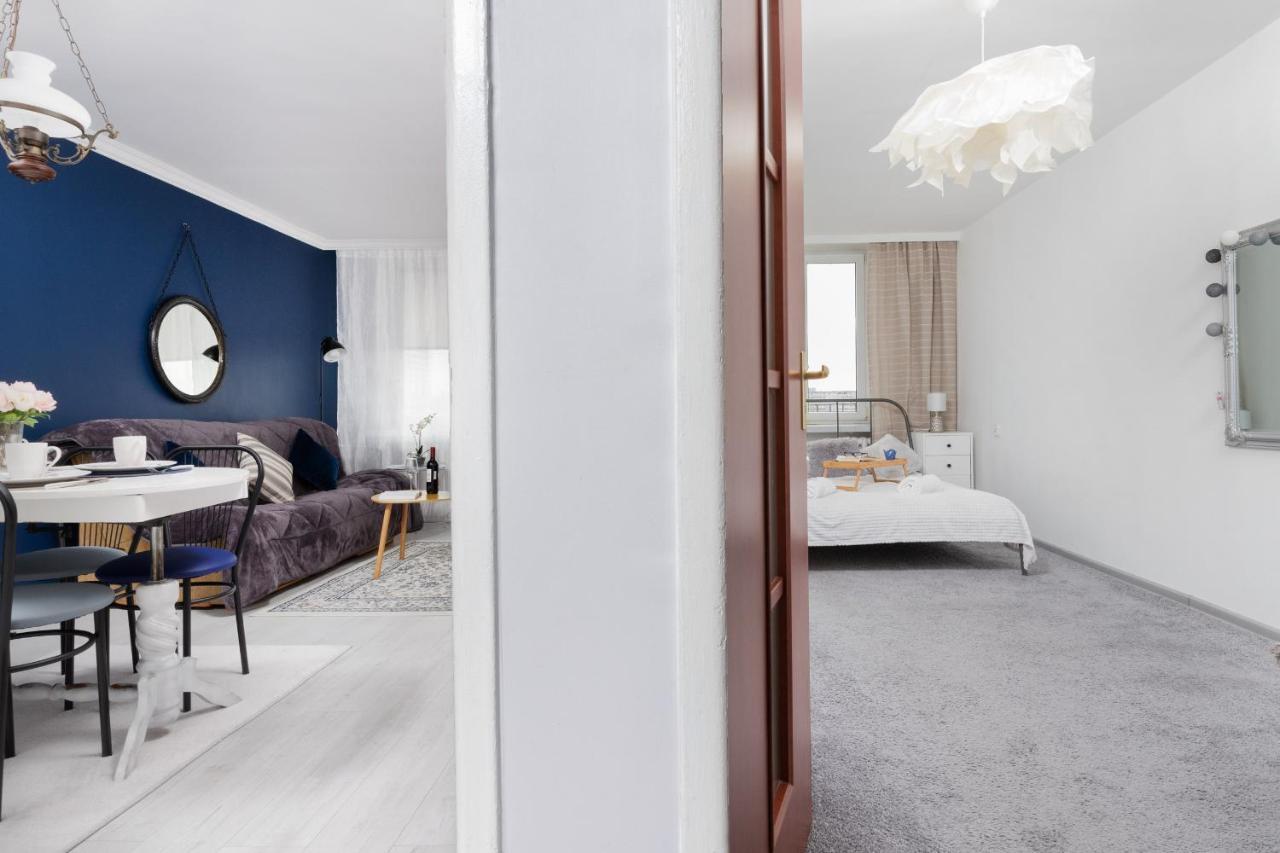 Przymorze With Balcony By Renters Huoneisto Gdańsk