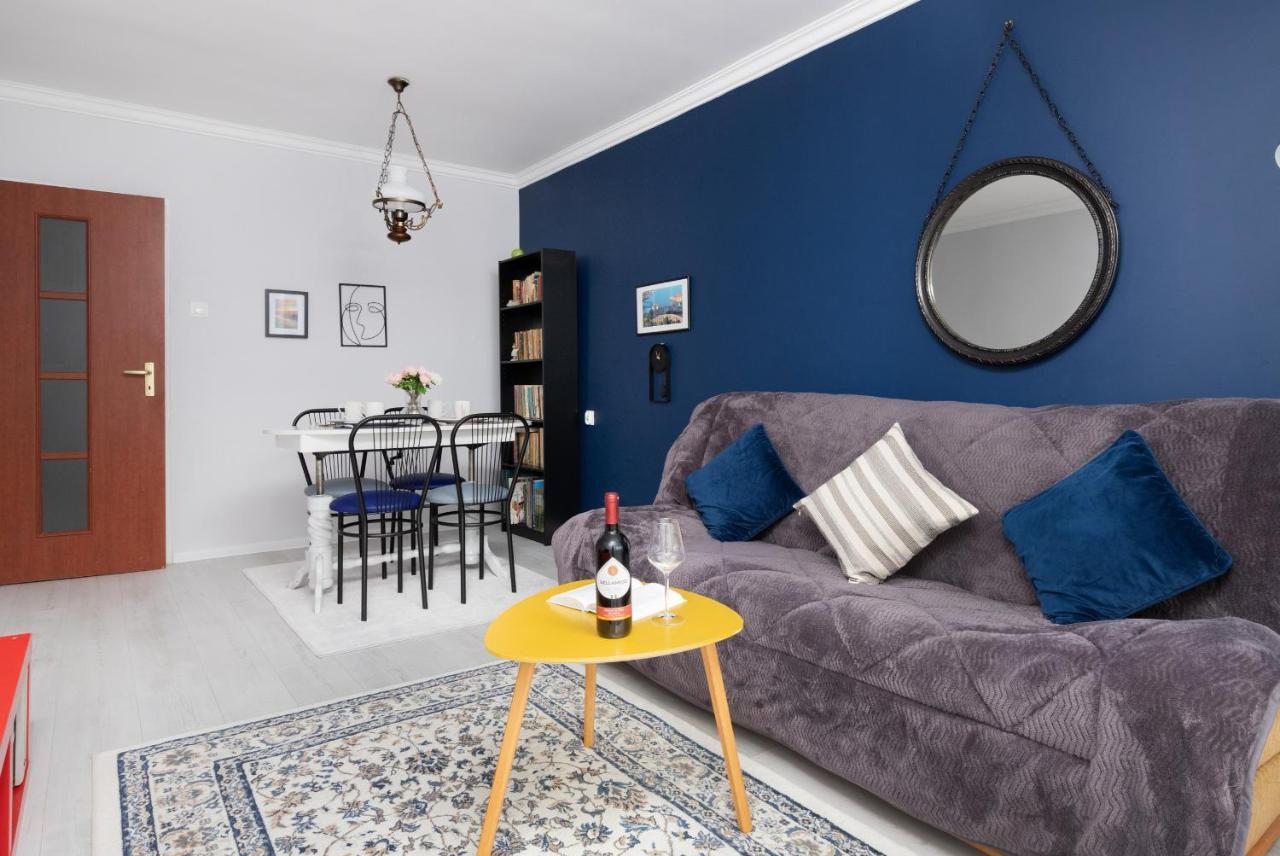 Huoneisto Przymorze With Balcony By Renters