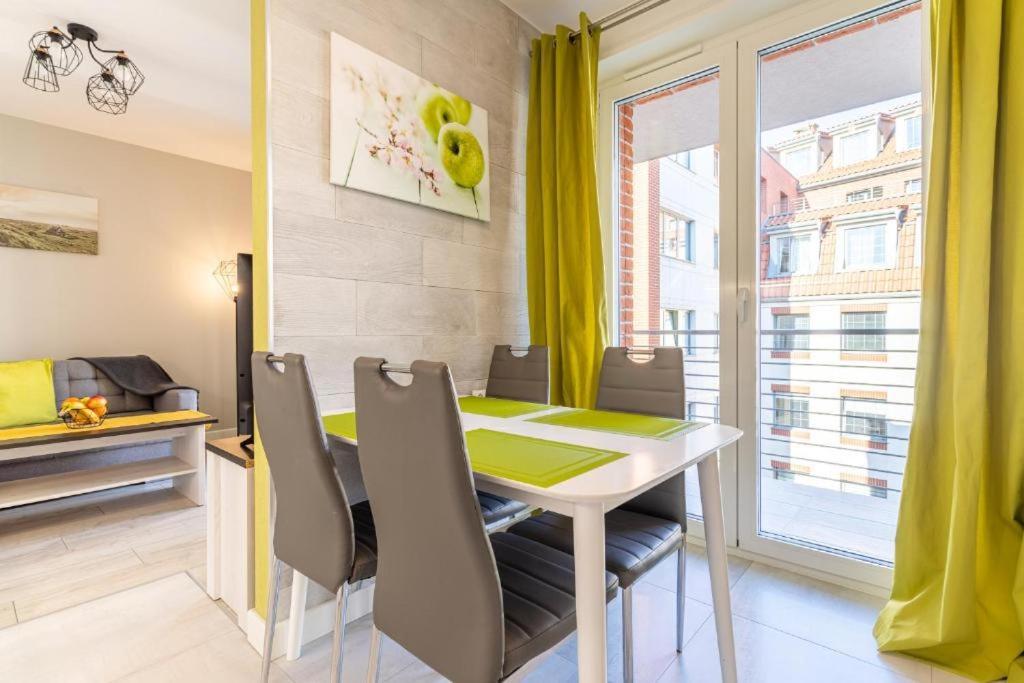 Apartment Z Tarasem Old Town Tartaczna 56
