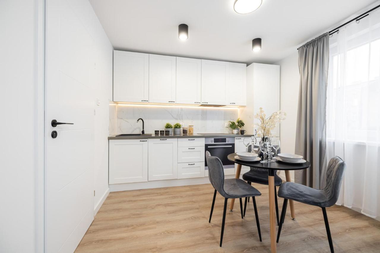 *soft 3 Pokoje Obok Starowki* Apartment Gdansk