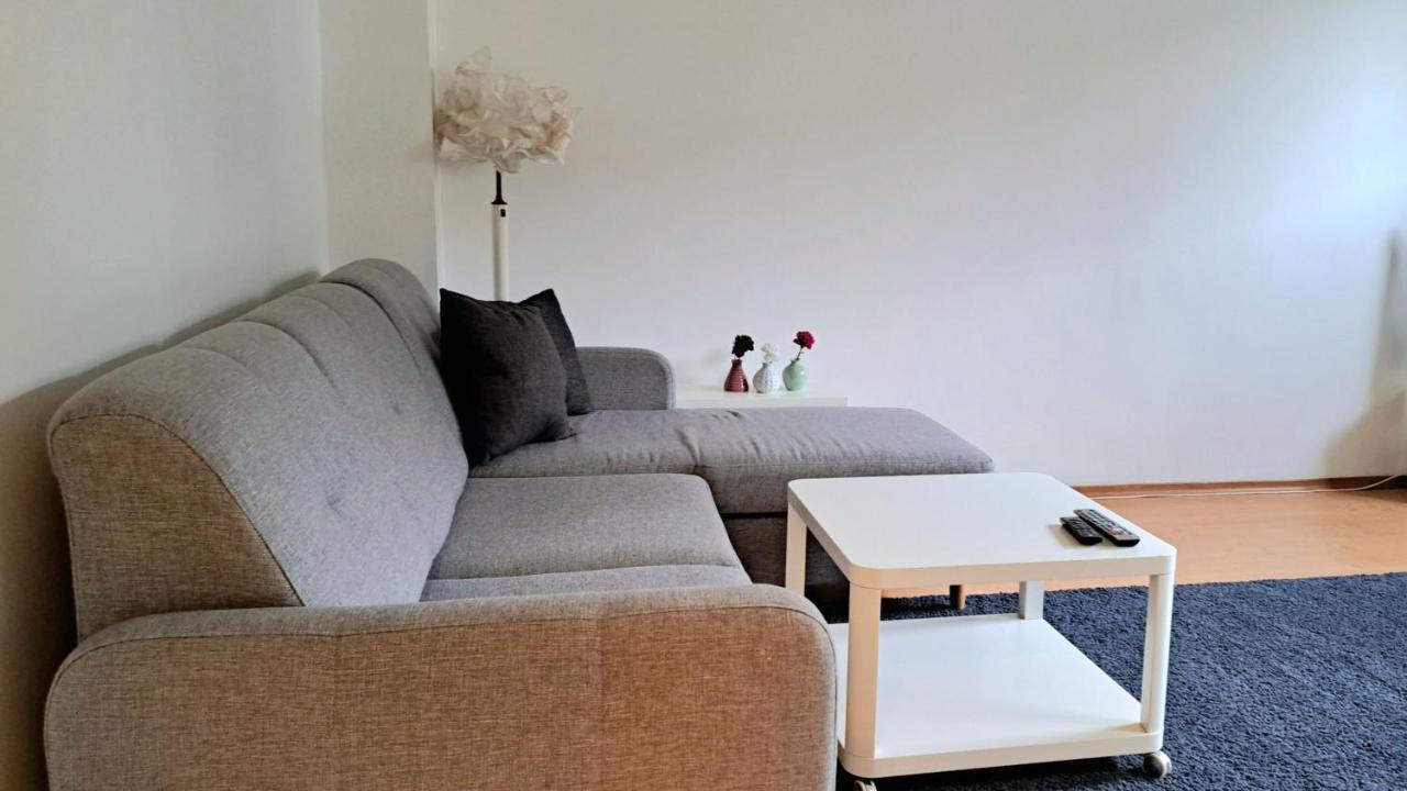 Sea Side Apartment *