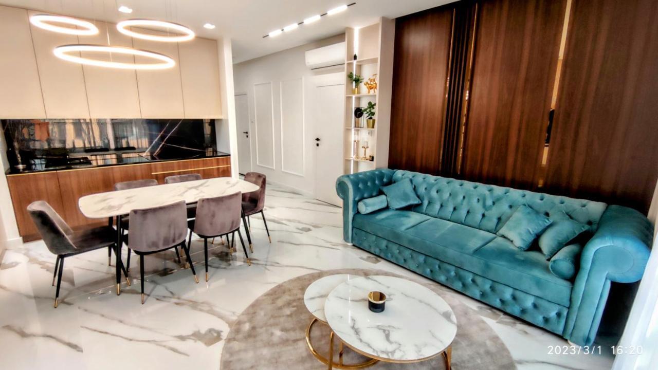 Amber Centrum Lux *