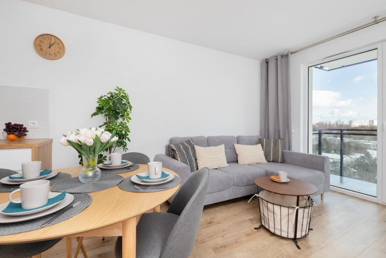 Osiedle Latarnikow By Renters Apartment *