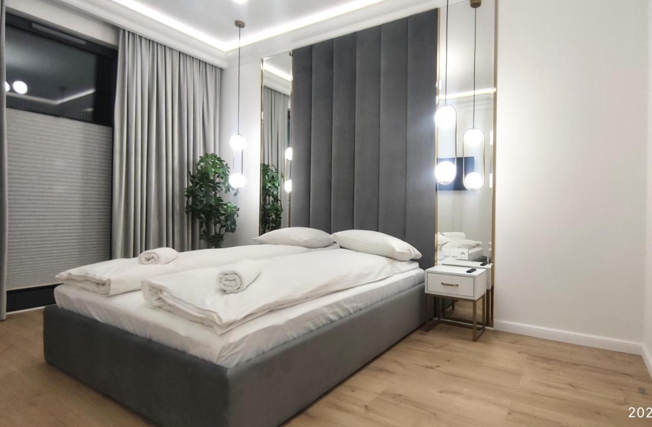 Amber Centrum Lux *