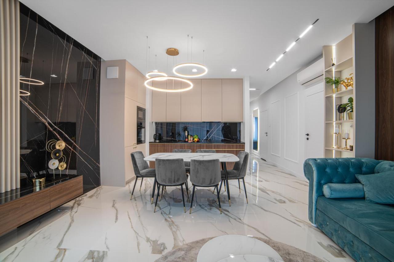 Amber Centrum Lux Huoneisto Gdańsk