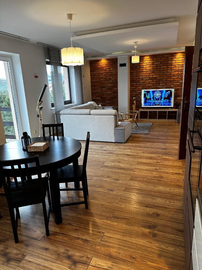 Airport Apartament