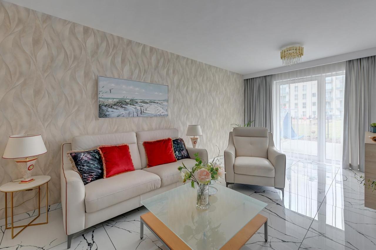 Apartment Wave Apartments-gold Exclusive *