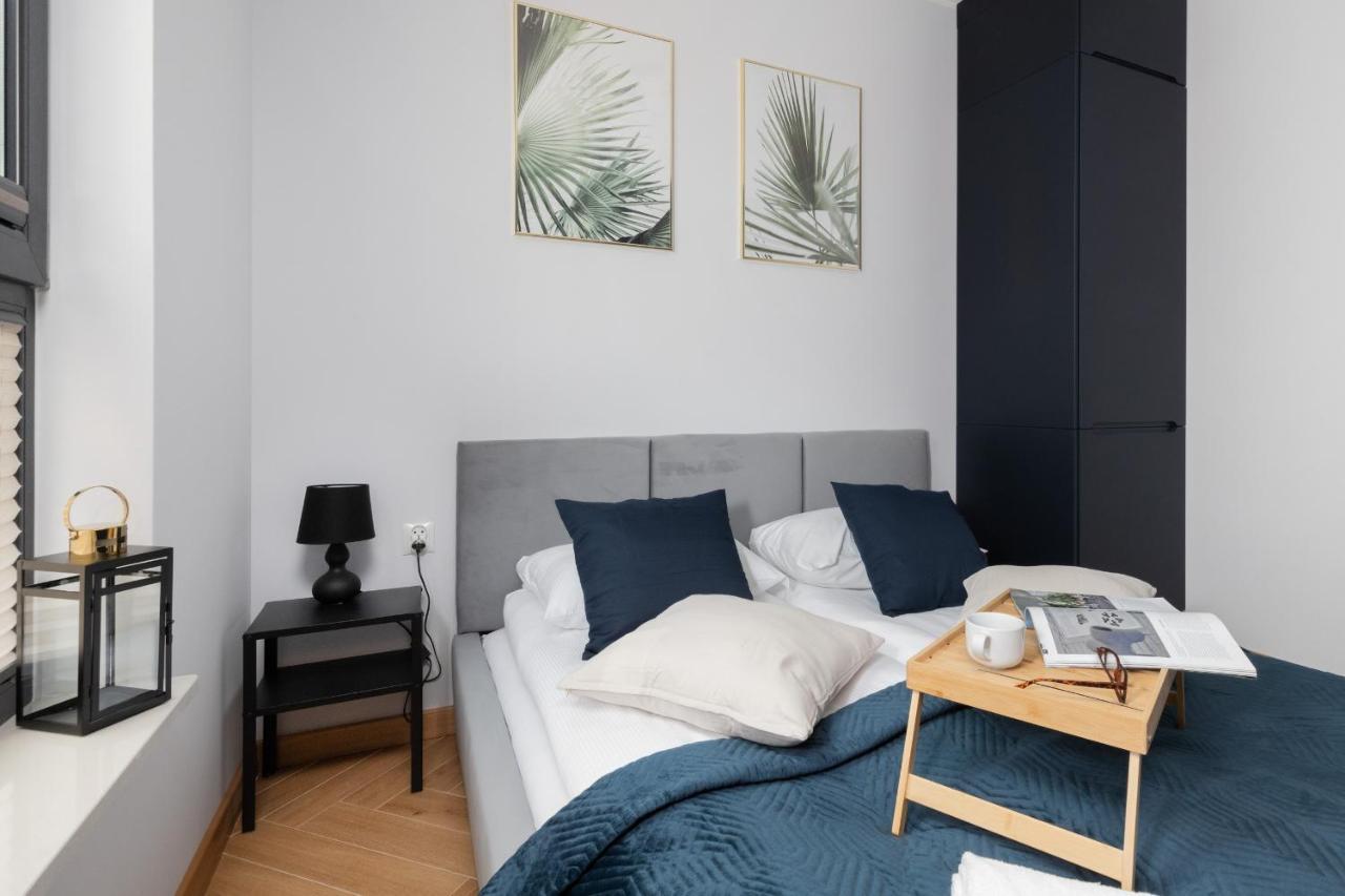 Kollataja With Parking By Renters Prestige Huoneisto *