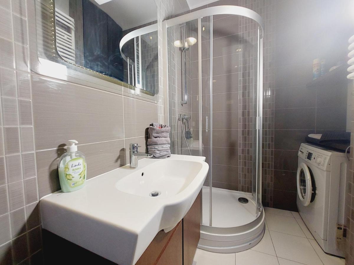 Apartament Garnizon 928 & Parking