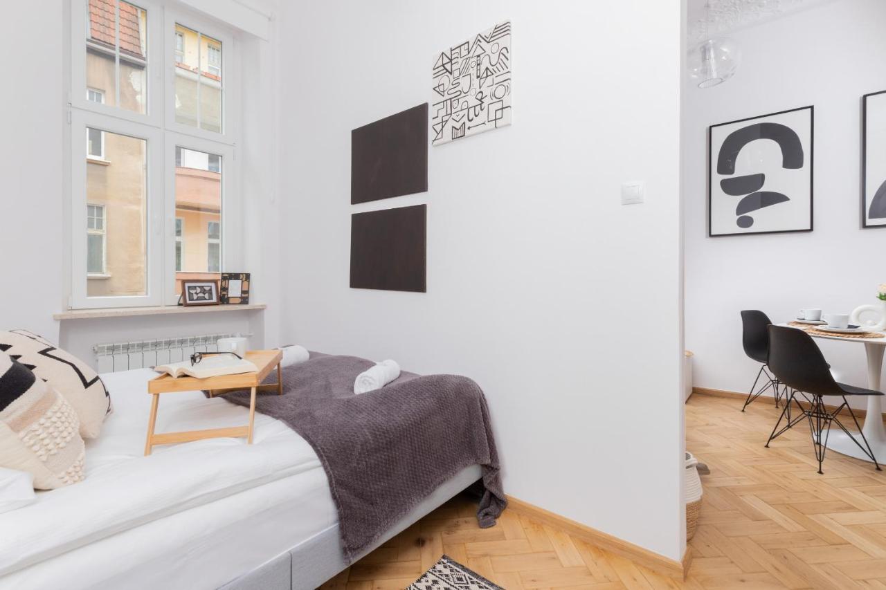 Centre & Cosy By Renters Apartment