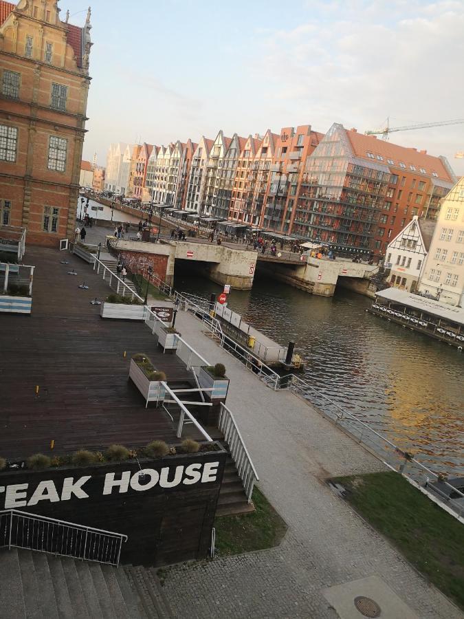 River View *