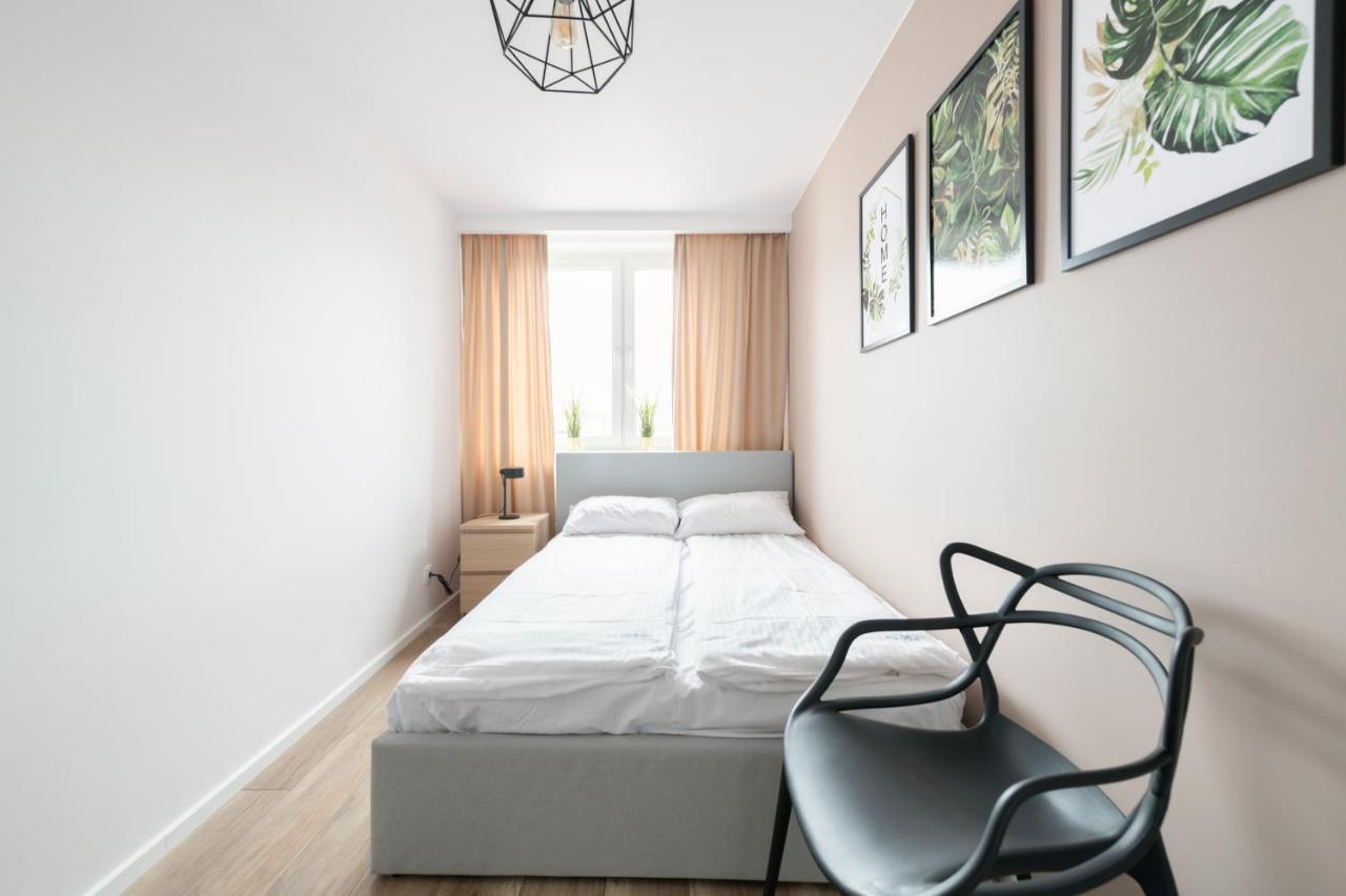 Apartment Prime - Oliva View *