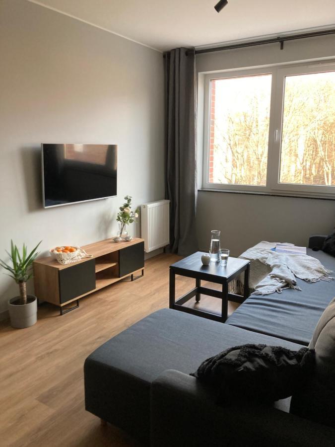 Emerald Apartment *