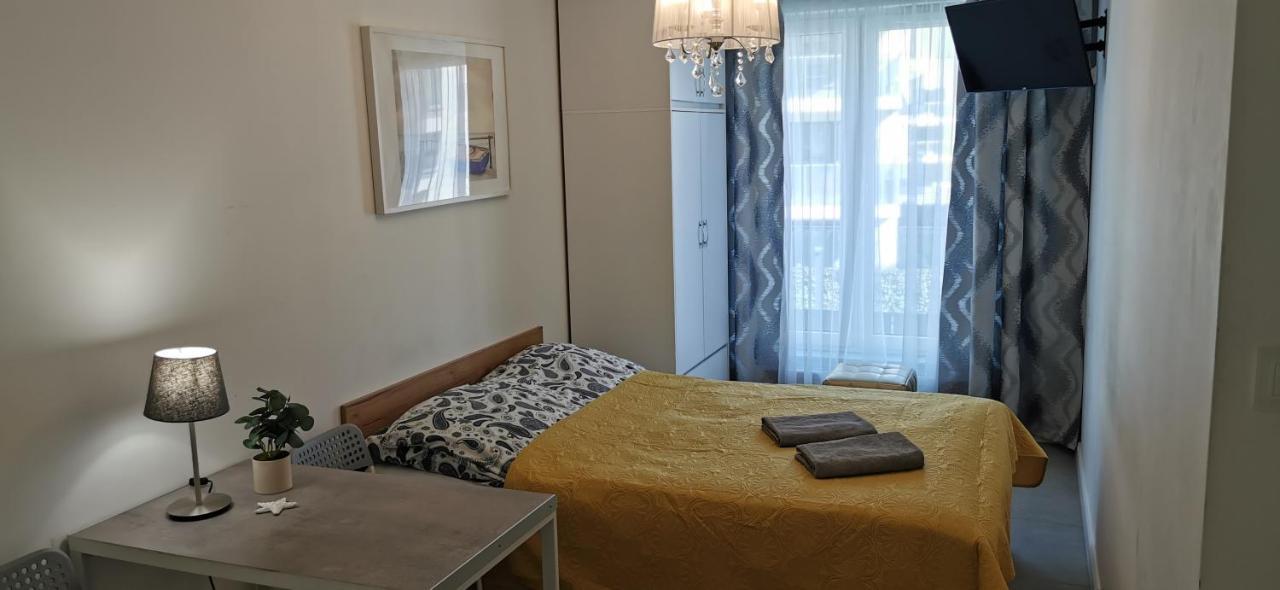 Flou Przystan Letnica 2, Plaza 700m Gdańsk