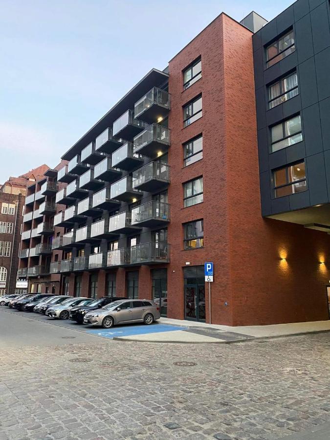 Goldenrise Apartment *