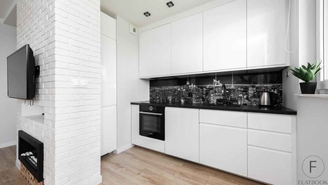 Flatbook - Seaside Spectrum Apartment Gdansk