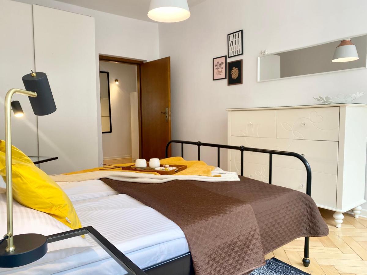 Apartment Garncarska Old Town Center
