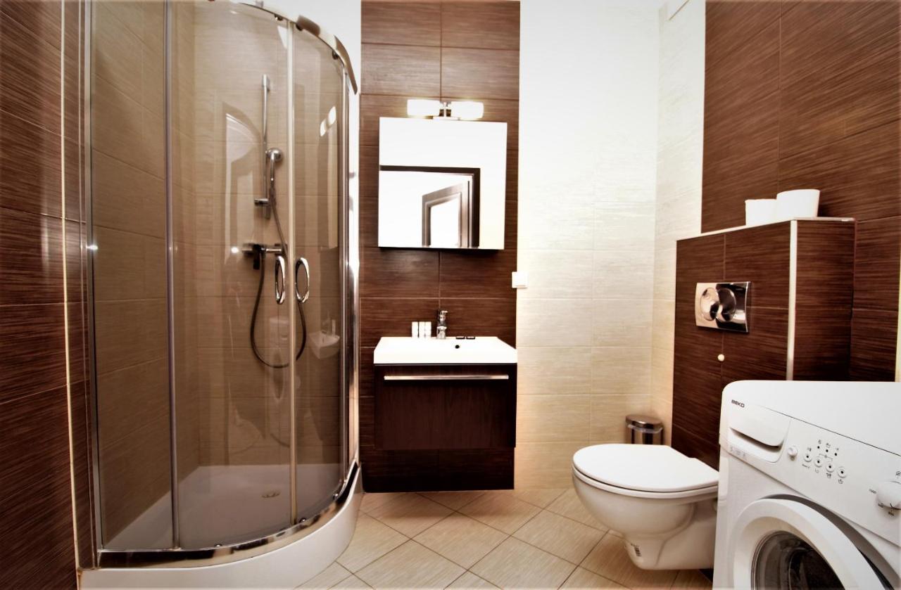 Apartament Nadmorski Dwor 14 *