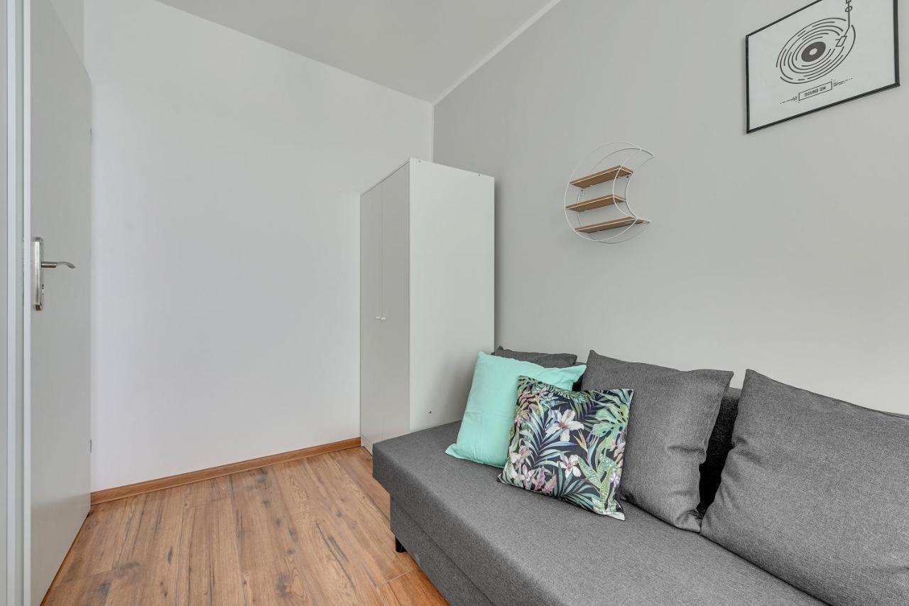 Homestay Pokoje Zaspa - Pilotow 5b *