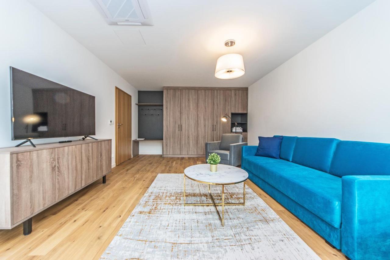 Bh Properties, Teatr Wybrzeze Srodmiescie *
