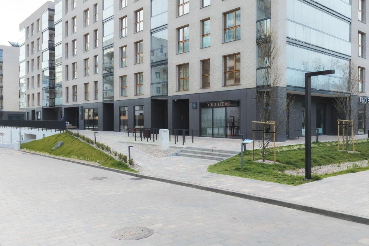 Zajezdnia Wrzeszcz With Balcony By Renters Apartment *