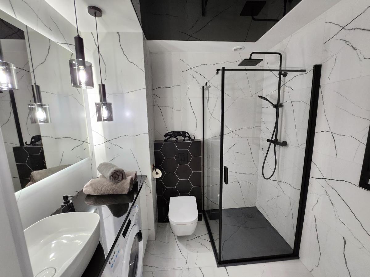 Apartament Marina *